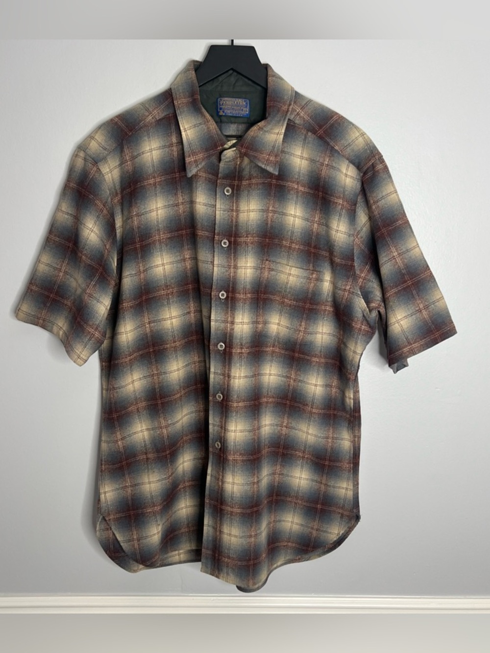 Vintage Pendleton Short Sleeve Button Down Shirt Mens XL Brown Made In USA FLAWS